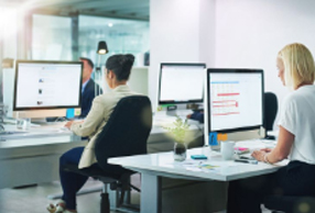 股東或股東會(huì)作出公司解散決議