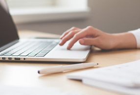 公司章程規(guī)定營(yíng)業(yè)期限屆滿且不續(xù)